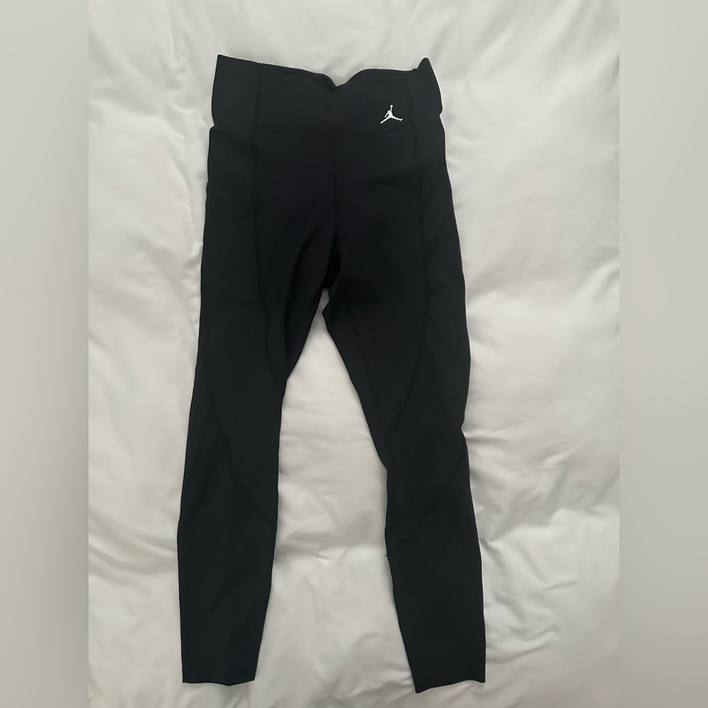 Air Jordan Tight Fit athletic legging